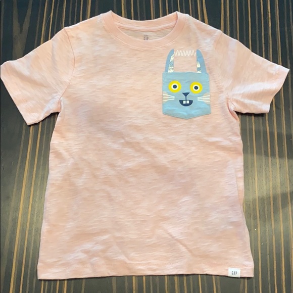 Gap Cute Boy Bunny t-shirt - Picture 1 of 4